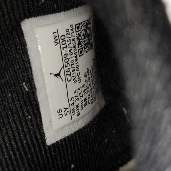 Jordan 4 Paris Saint  Germain - Picture 7 of 7